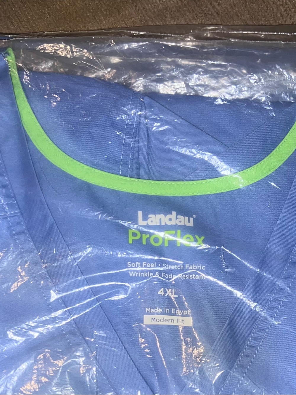 Landau ProFlex Women Scrub Sets- Ceil Blue with Lime Trim. Size 4x top 3x pants